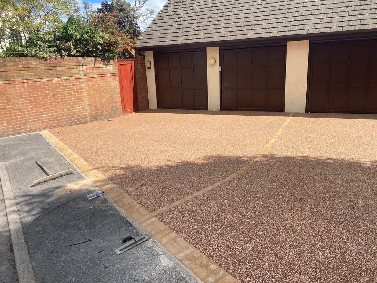This is a photo of a resin driveway installed in Cheshire by Cheshire Resin Drives